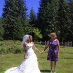 honey-moon-bay-cowichan-lake-wedding (3)