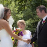 honey-moon-bay-cowichan-lake-wedding (37)