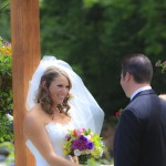 honey-moon-bay-cowichan-lake-wedding (47)