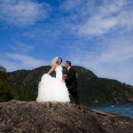 honey-moon-bay-cowichan-lake-wedding (94)